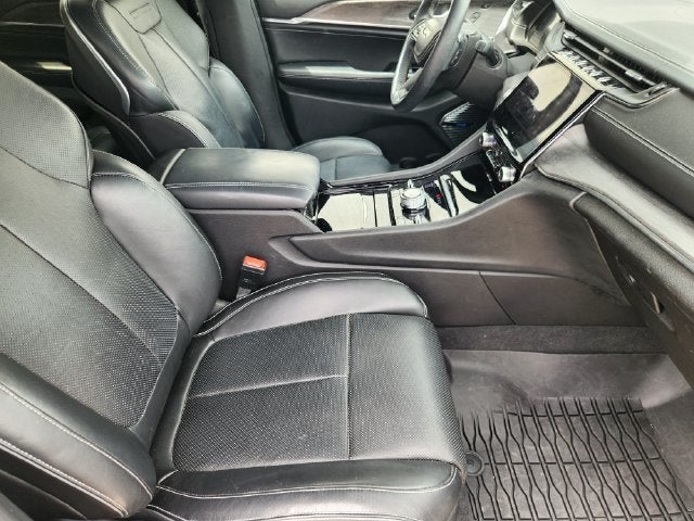 2022 Jeep Grand Cherokee Overland 4x4