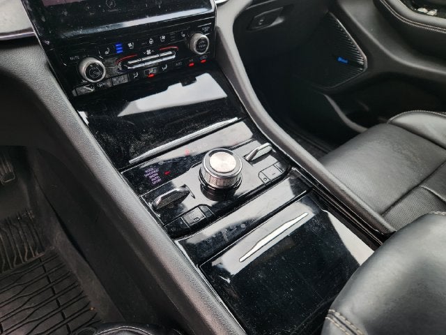 2022 Jeep Grand Cherokee Overland 4x4