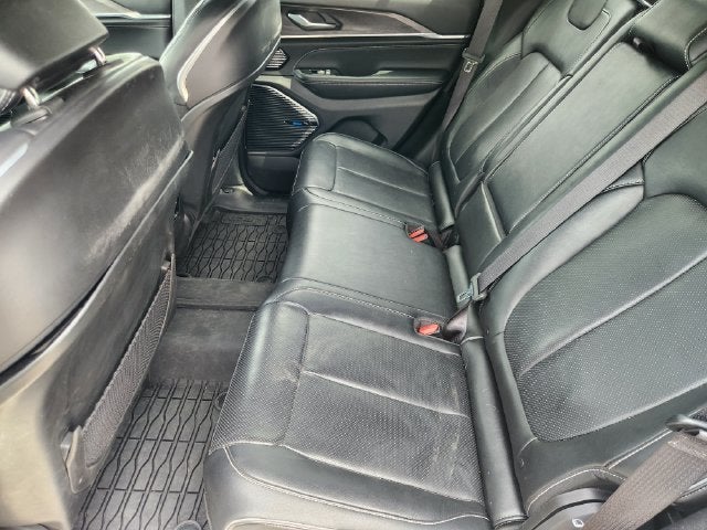 2022 Jeep Grand Cherokee Overland 4x4