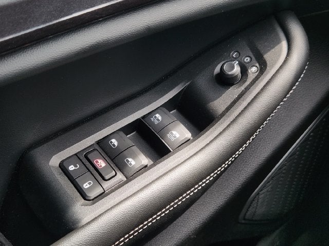 2021 Jeep Grand Cherokee L Laredo 4x2