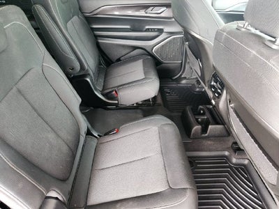 2021 Jeep Grand Cherokee L Laredo 4x2