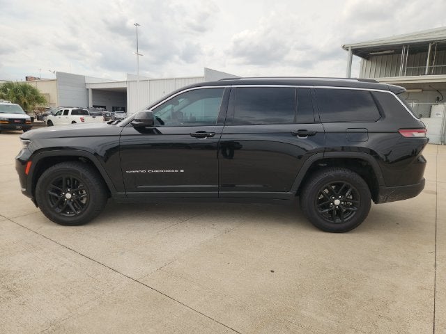 2021 Jeep Grand Cherokee L Laredo 4x2