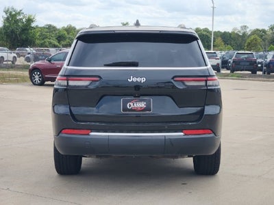 2021 Jeep Grand Cherokee L Laredo 4x2