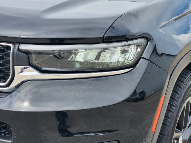 2021 Jeep Grand Cherokee L Laredo 4x2