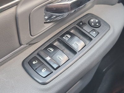 2017 RAM 1500 SLT Quad Cab 4x4 6'4" Box