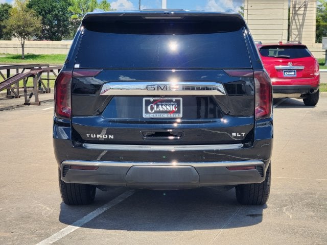 2022 GMC Yukon SLT