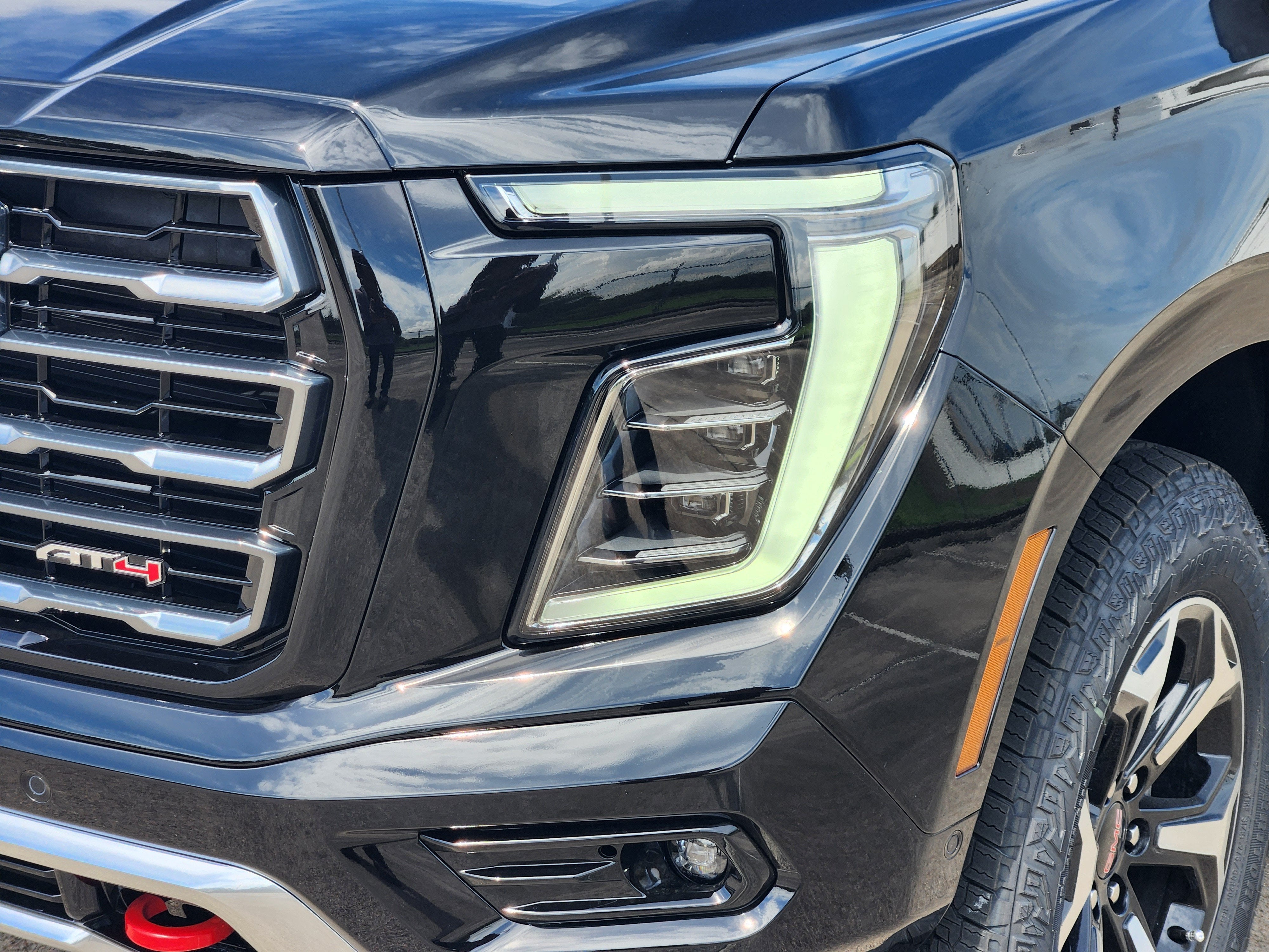 2027 GMC Yukon AT4