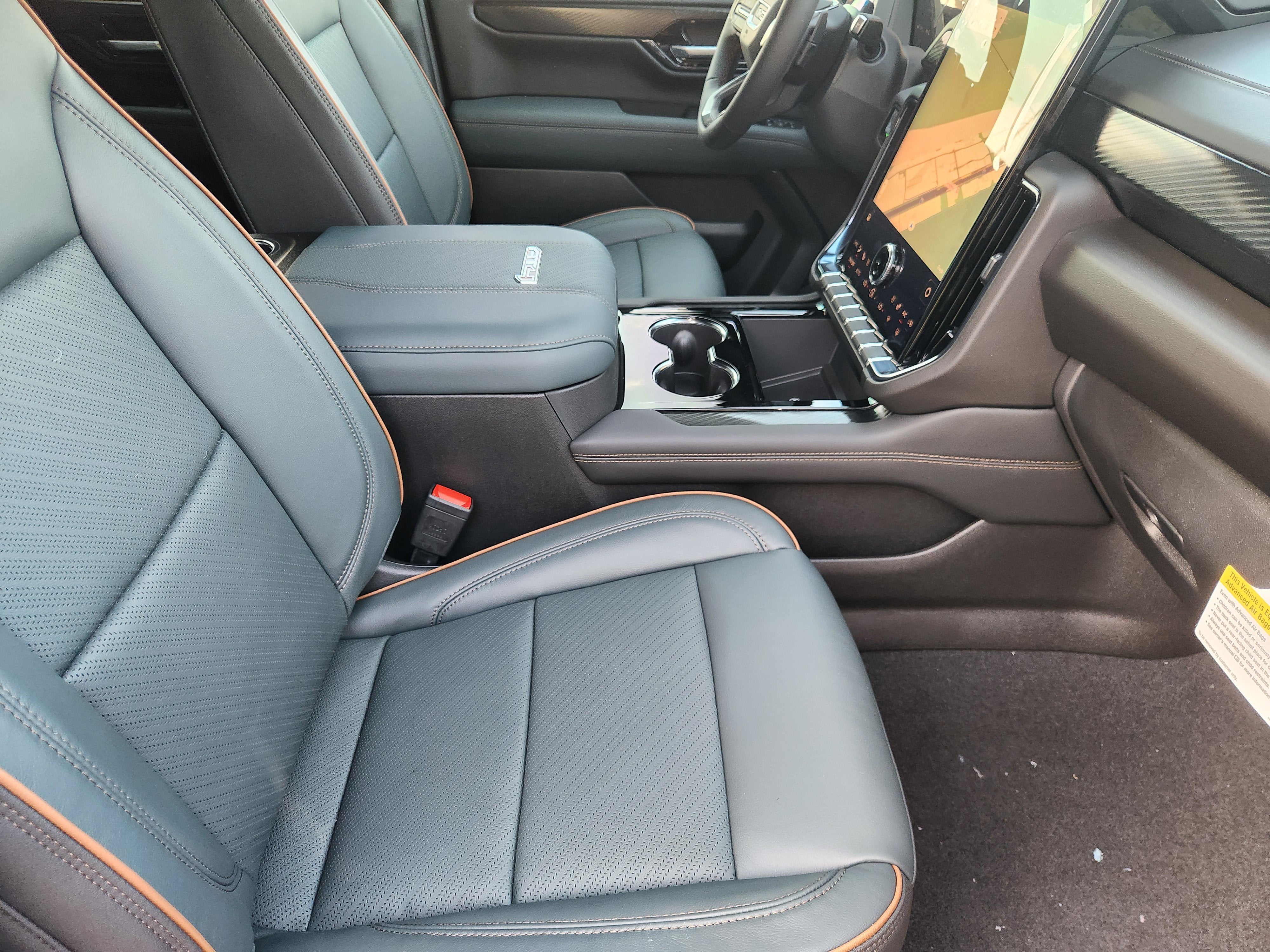 2027 GMC Yukon AT4