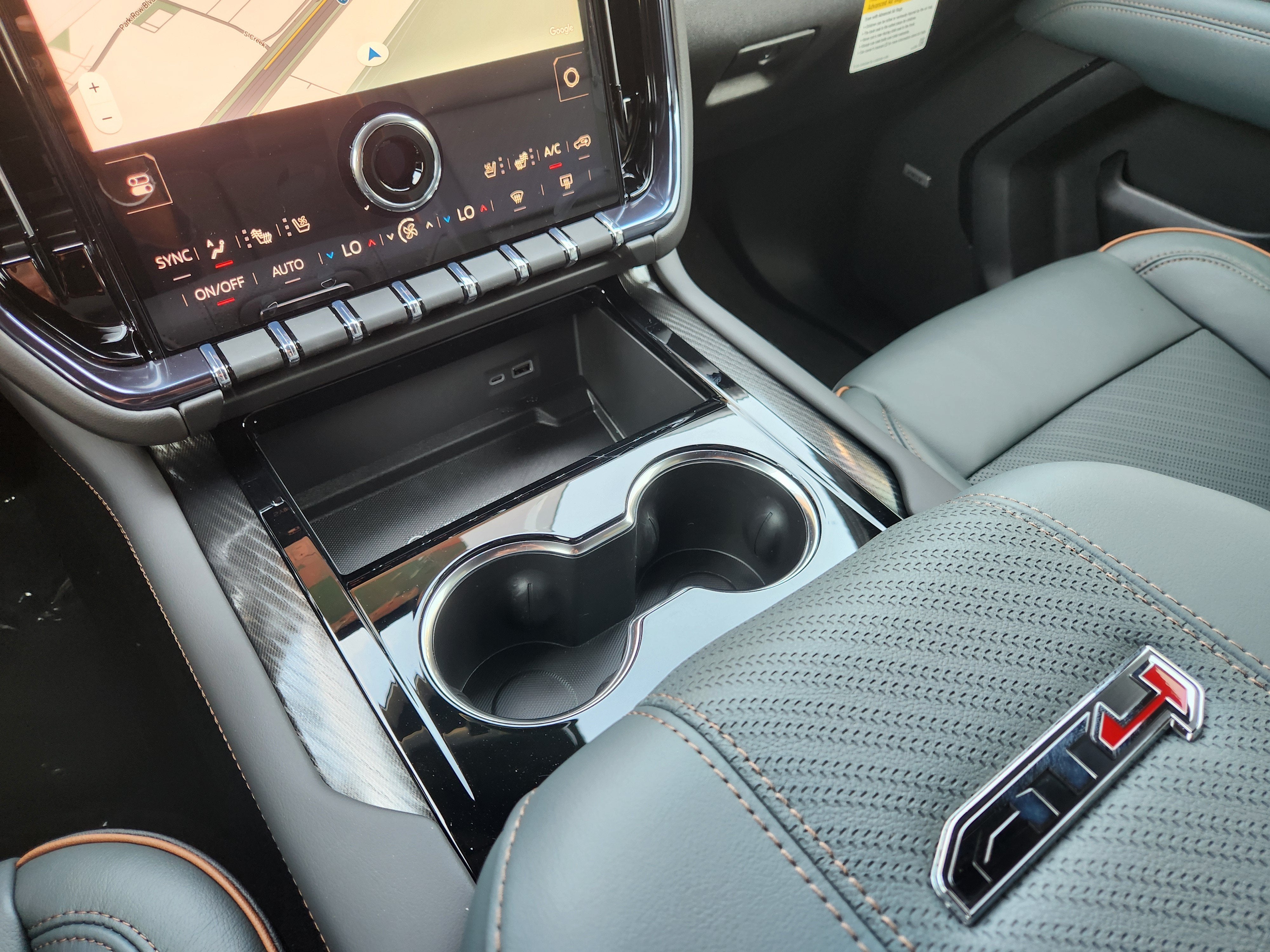 2027 GMC Yukon AT4