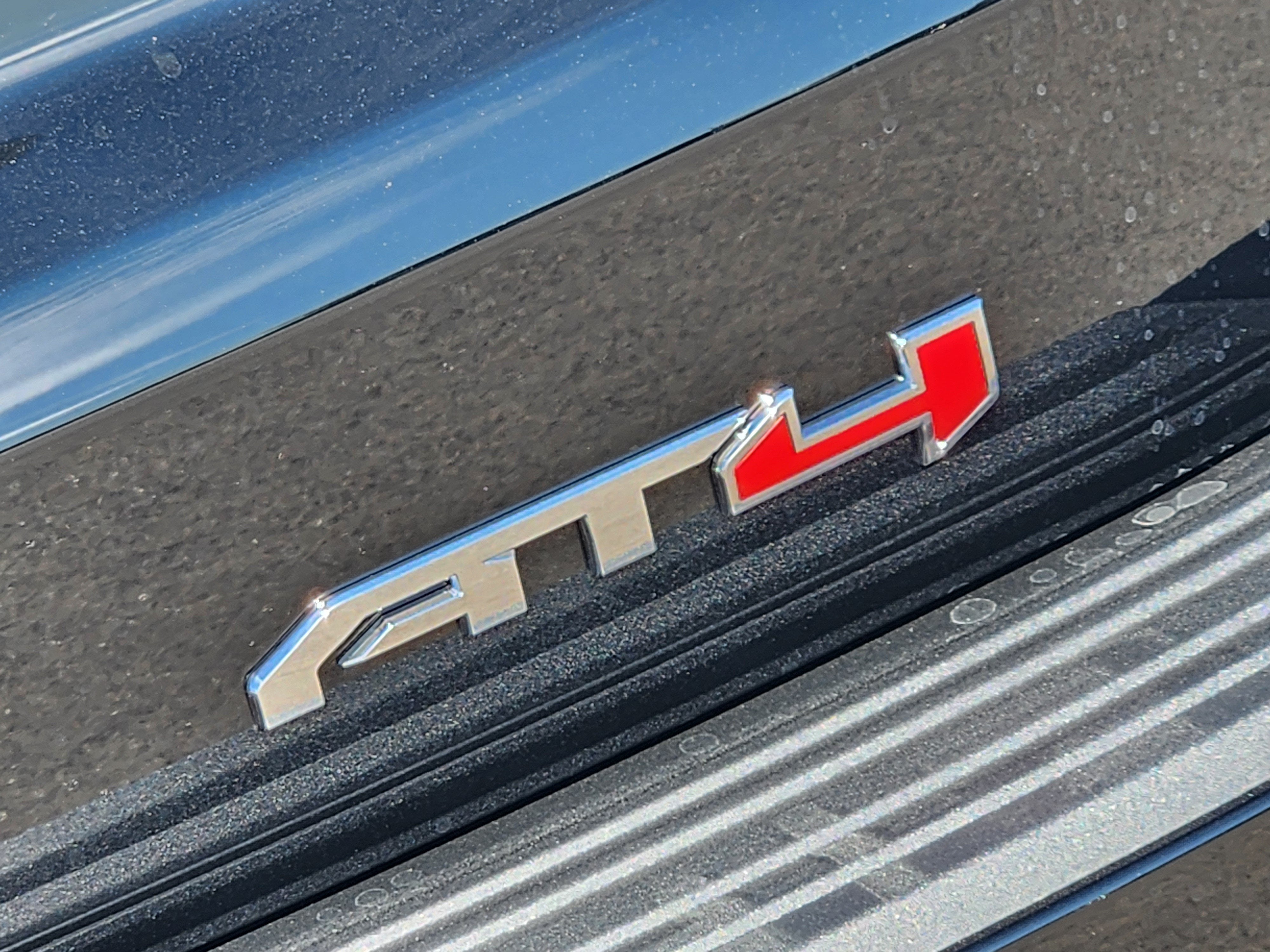 2027 GMC Yukon AT4