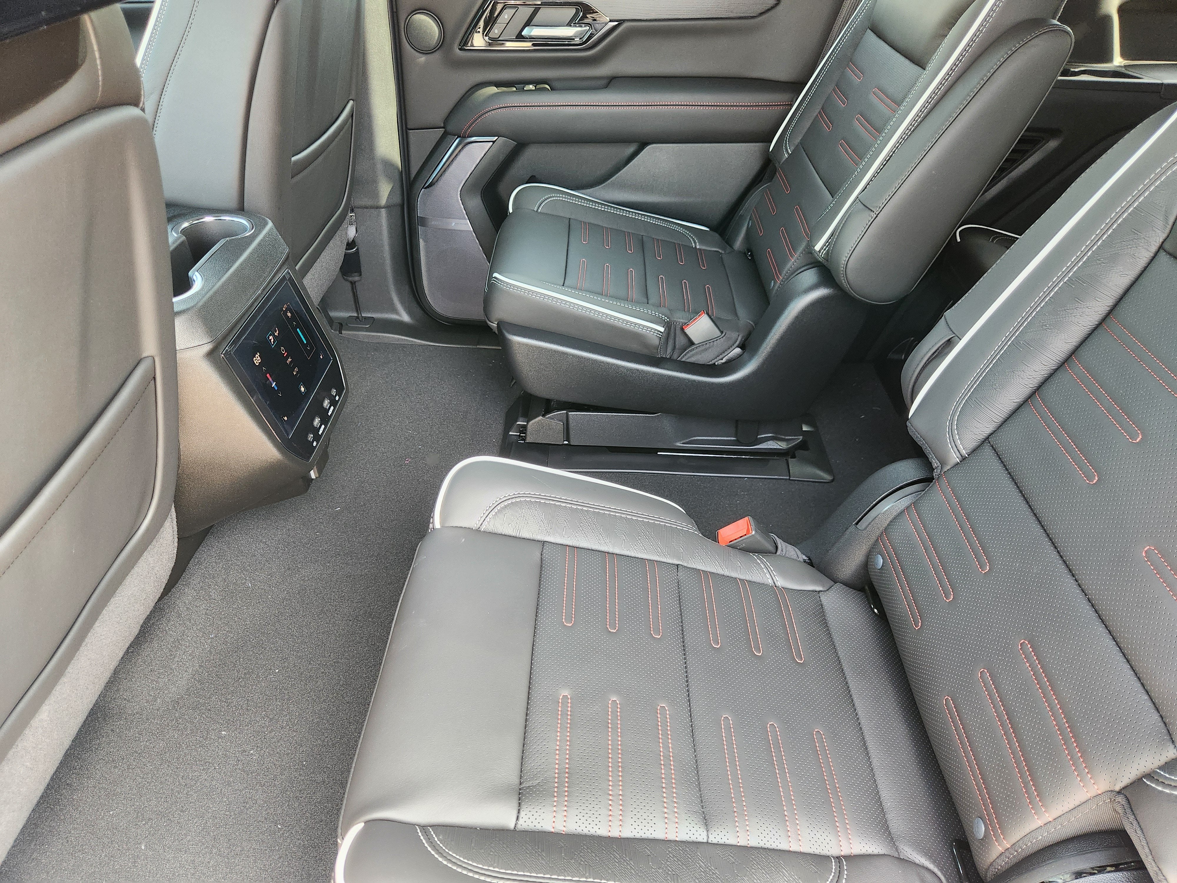 2027 GMC Yukon AT4 Ultimate