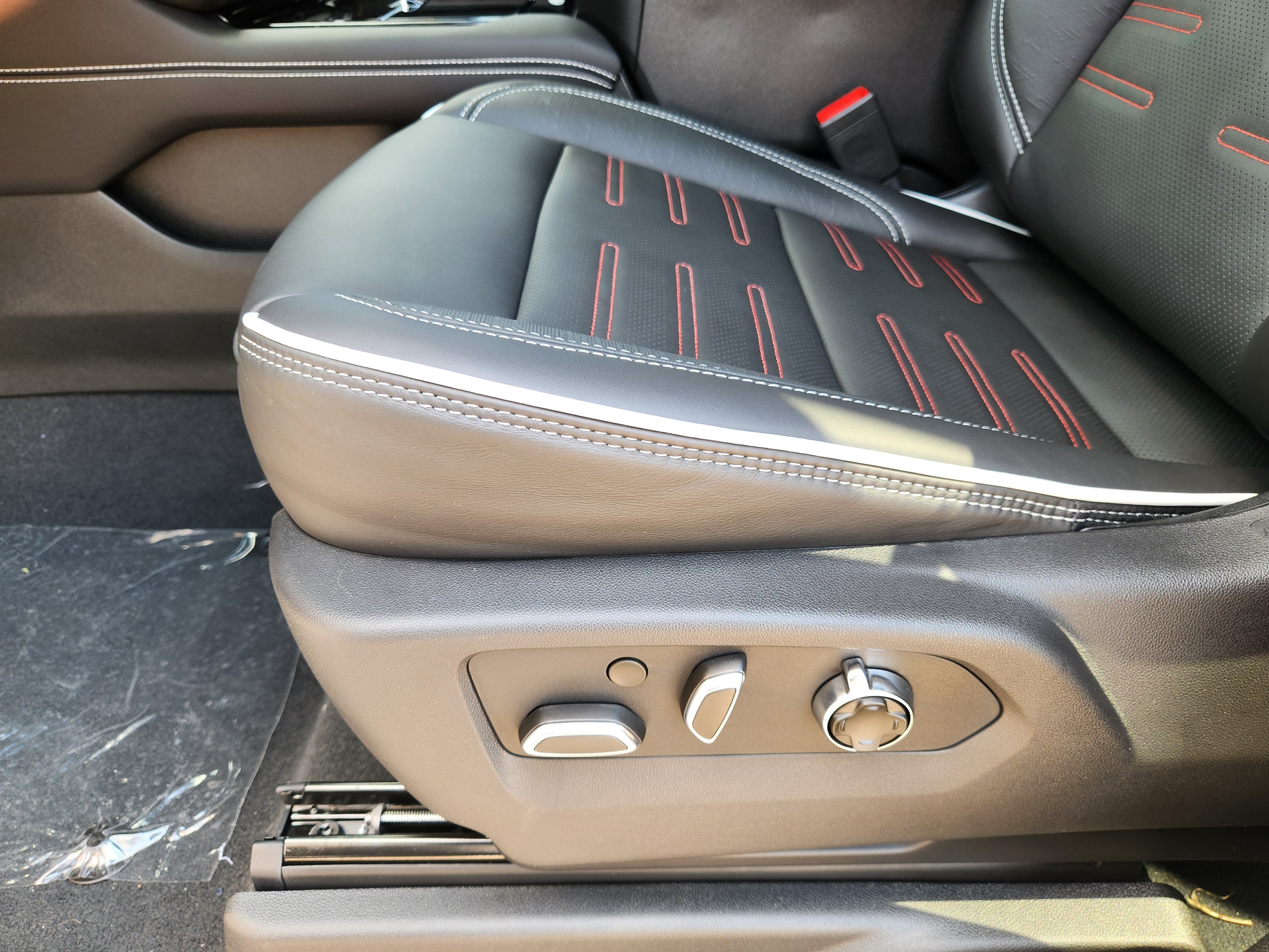 2027 GMC Yukon AT4 Ultimate