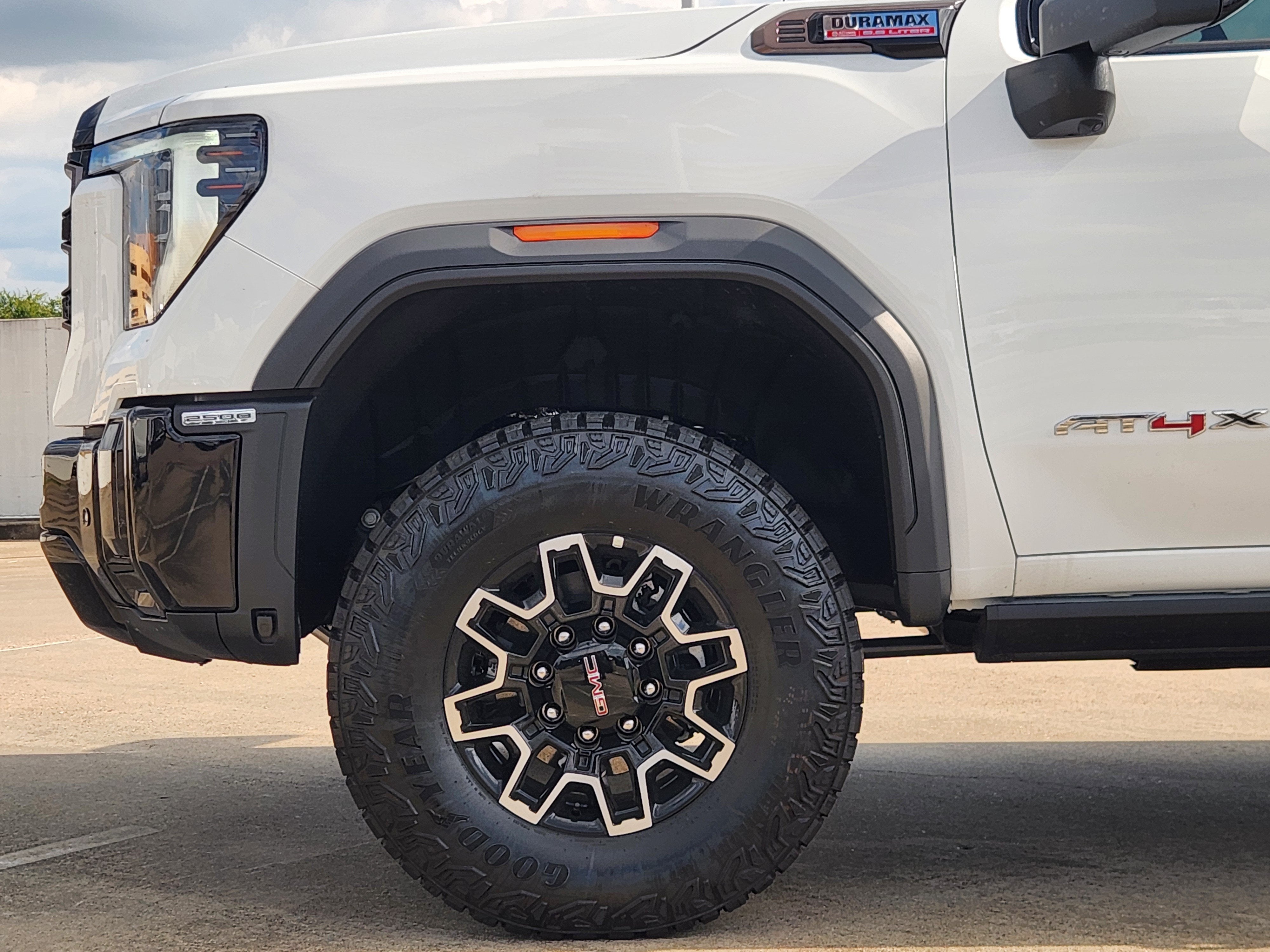2026 GMC Sierra 2500 HD AT4X