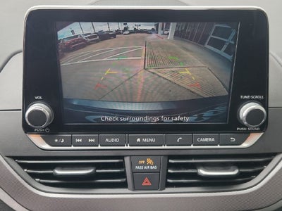 2025 Nissan Altima SR