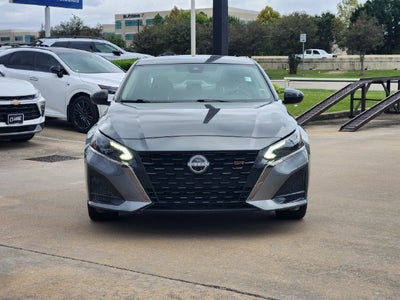2025 Nissan Altima SR