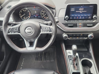 2025 Nissan Altima SR