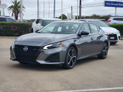 2025 Nissan Altima SR