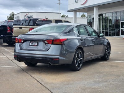 2025 Nissan Altima SR