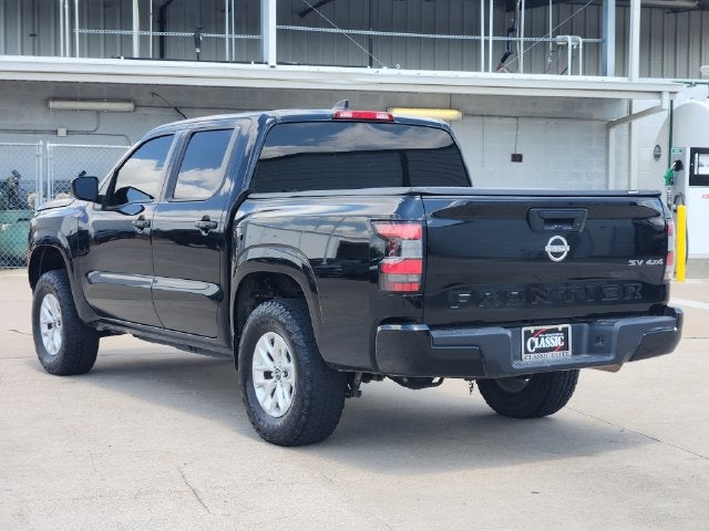 2024 Nissan Frontier SV