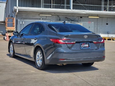 2025 Toyota Camry LE