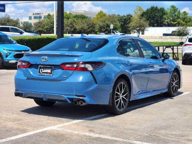 2024 Toyota Camry SE
