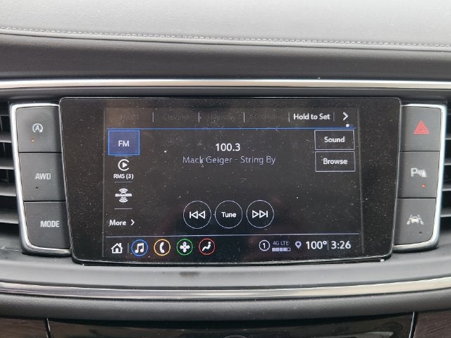 2024 Buick Enclave Essence