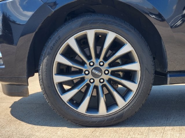 2019 Lincoln Navigator L Select