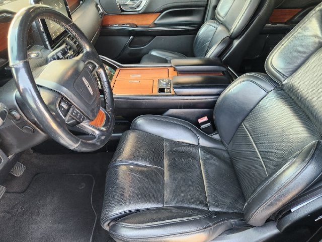 2019 Lincoln Navigator L Select