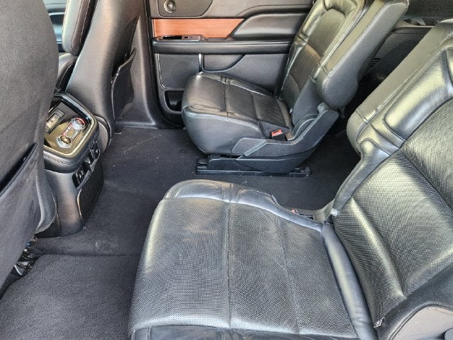 2019 Lincoln Navigator L Select