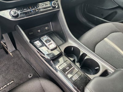 2022 Hyundai Sonata SE