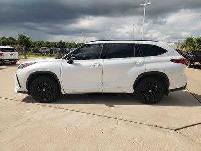 2023 Toyota Highlander XSE