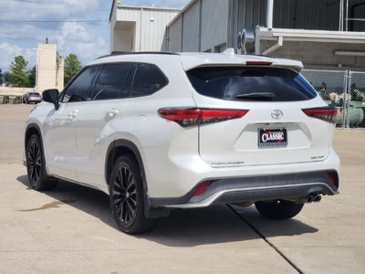 2023 Toyota Highlander XSE