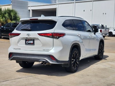 2023 Toyota Highlander XSE