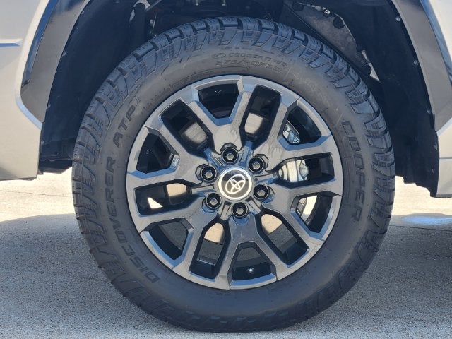 2024 Toyota Tundra Hybrid Platinum 4WD