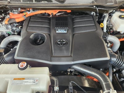 2024 Toyota Tundra Hybrid Platinum 4WD