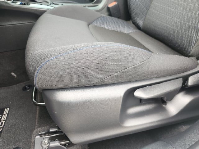 2024 Toyota Corolla Cross Hybrid SE