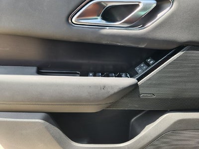 2026 Land Rover Range Rover Velar P250 Dynamic SE