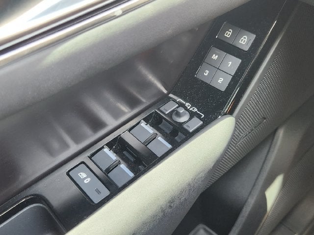 2026 Land Rover Range Rover Velar P250 Dynamic SE